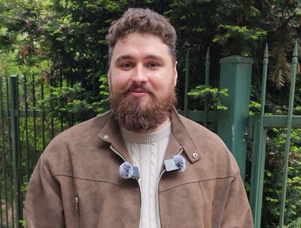 «Я всегда понимал, что чего-то не хватает». Андрей о своей бисексуальности