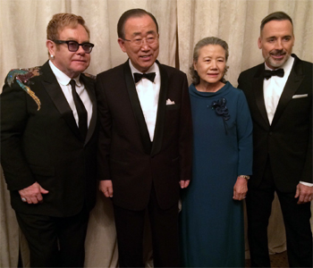 Пан Ги Мун и Элтон Джон с супругами. Фото:@UN_Spokesperson