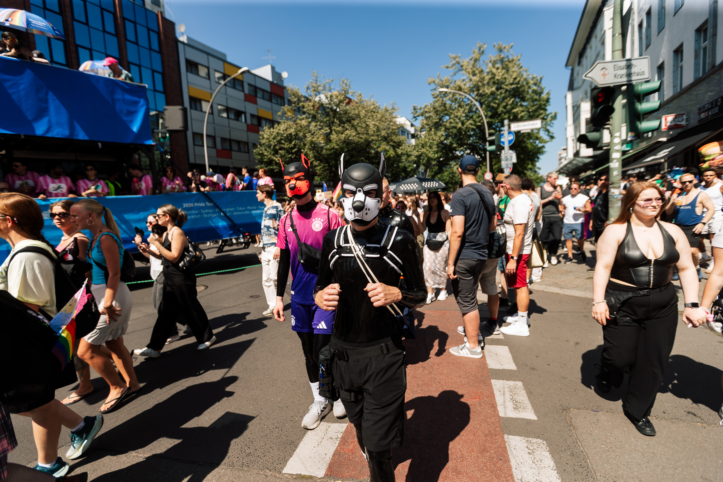 155 солнечных кадров с Berlin Pride 2026. Фоторепортаж