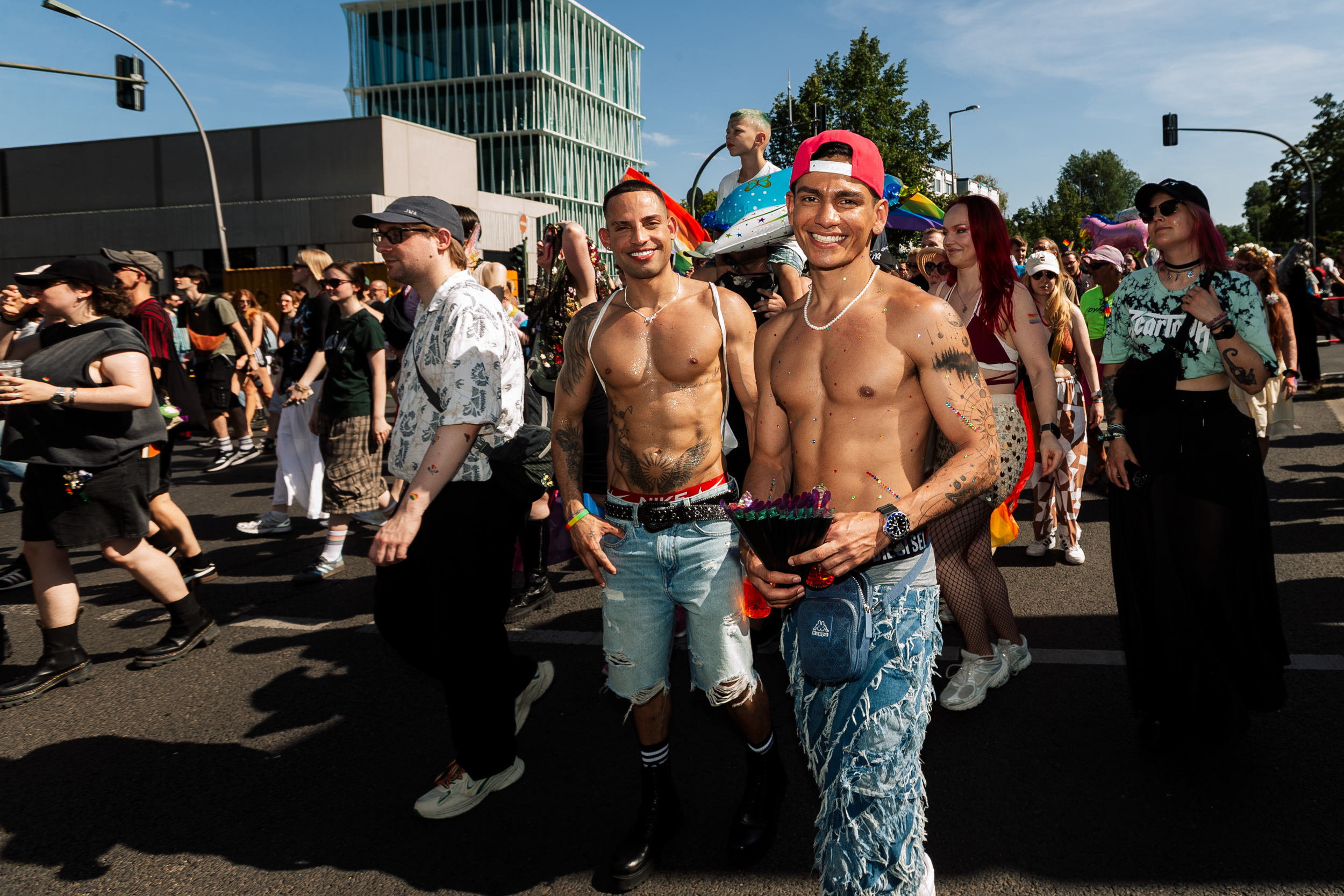 155 солнечных кадров с Berlin Pride 2026. Фоторепортаж