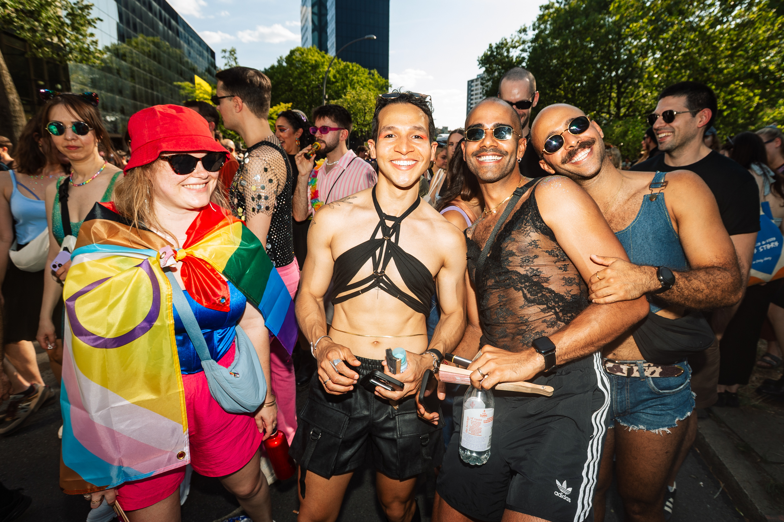 155 солнечных кадров с Berlin Pride 2026. Фоторепортаж