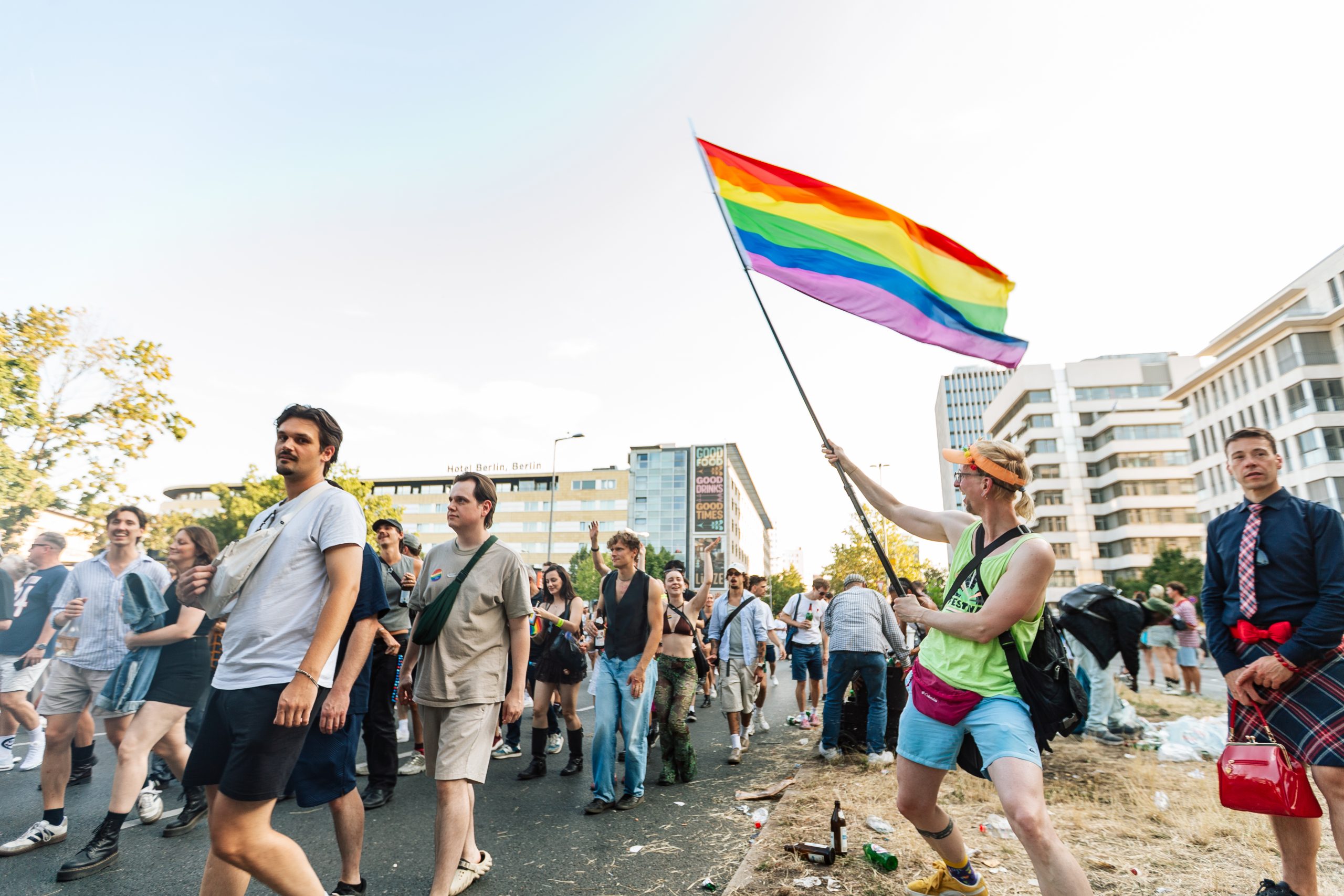 Участники Berlin Pride 2026: гордые и несломленные. Фото