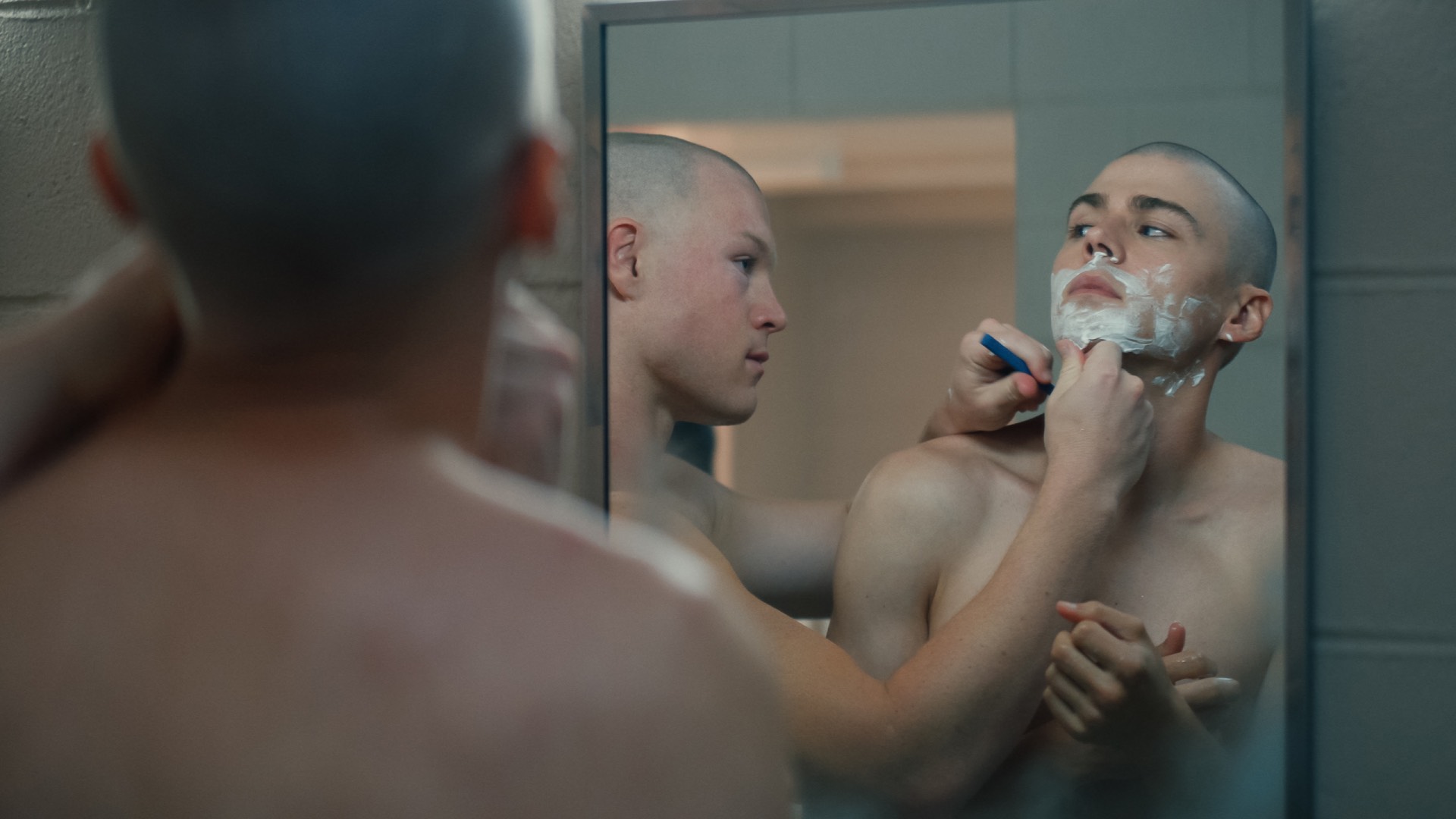 Boots: история военного превратилась в гей-сериал Netflix