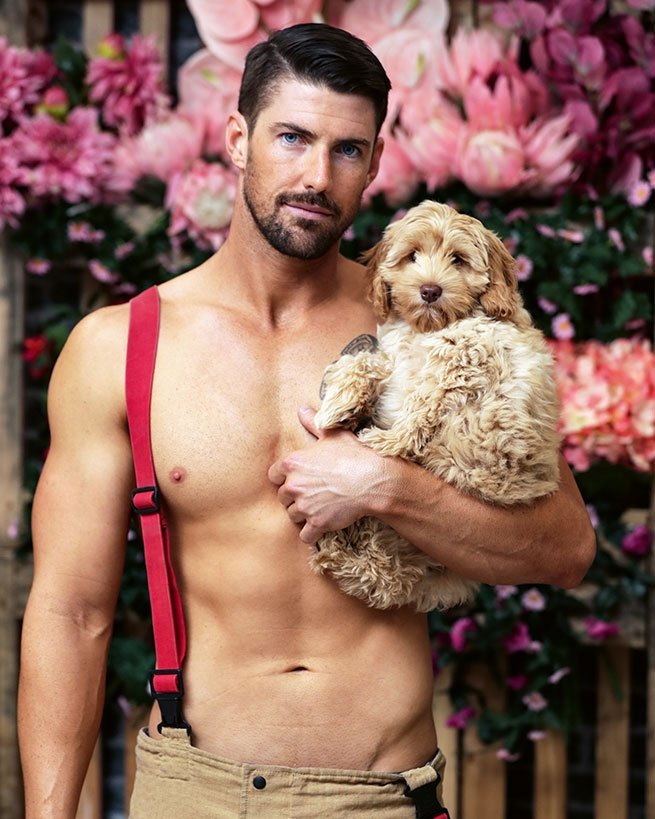 Brenden raaf november australian firefighters dog calendar 2022 GPress