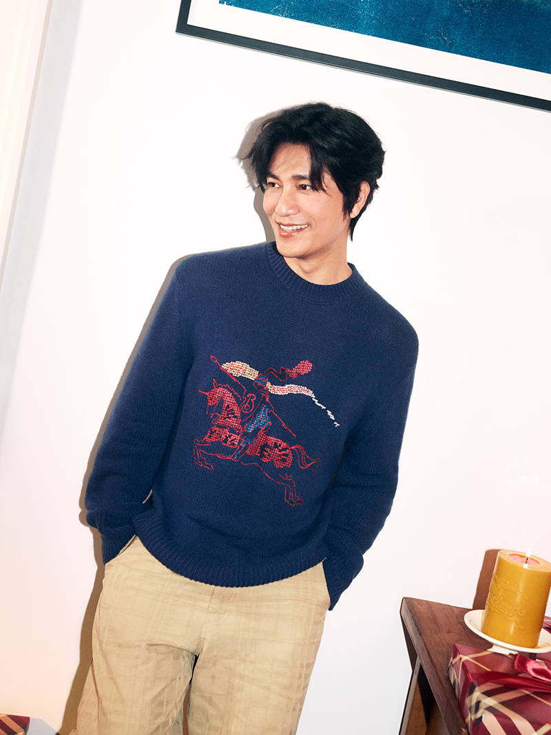 Компания Burberry отмечает Год Лошади