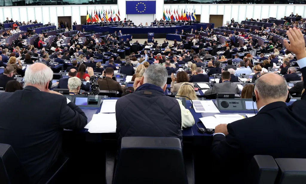 Европейский парламент объявляет транс-женщин женщинами