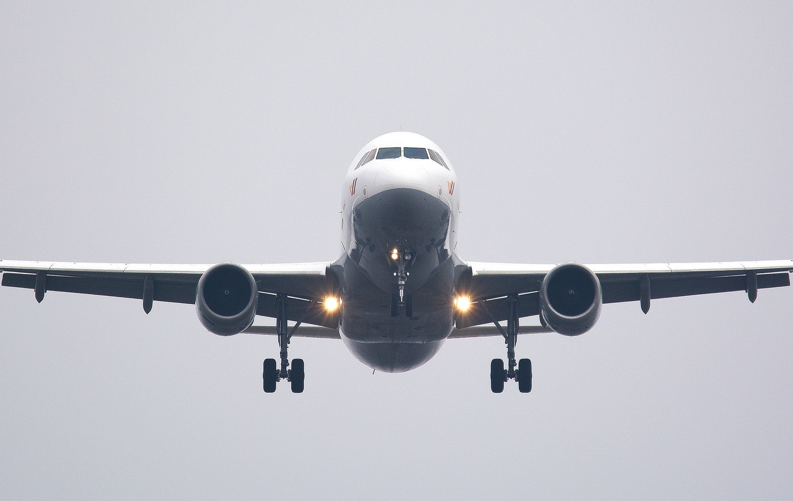 Lufthansa адмяняе вітанні “Спадарыні і спадары”